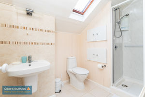En-Suite- click for photo gallery